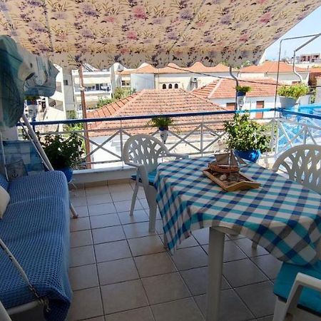 Sunflower Apartment Néa Péramos Екстериор снимка
